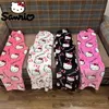 Sanrio Hello Kitty Flanell-Pyjama, schwarz, warme Woll-Cartoon-Casual-Heimhose für Damen im Herbst