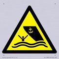 W058 Warnung: Boating Bereich, 85 x 85 mm, S85