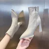 Kurze Schuhe für Frauen Sexy weibliche Stiefeletten Biker Booties spitze Zehen Schuhe weiß koreanischen Stil Promotion Boot Goth Angebot