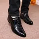 Scarpe da uomo alla moda scarpe a punta personalità scarpe Casual in pelle da uomo alla moda scarpe