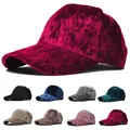 New Gold Velvet Baseball Cap Unisex Autumn and Winter Fashion Casual Curved Brim Hat Hip-hop Cap Bob