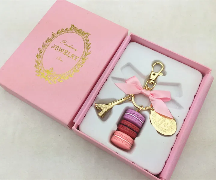 Macaron Eiffelturm Anhänger Schlüsselanhänger für Frauen Mädchen Goldfarbe Legierung Schleife Taschenanhänger Auto Schlüsselanhänger Schlüsselanhänger mit Geschenkbox Image