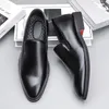Business Formale Slip-On Lederschuhe Herren Casual Mokassins Schwarze Hochzeitsschuhe Kleid Mode