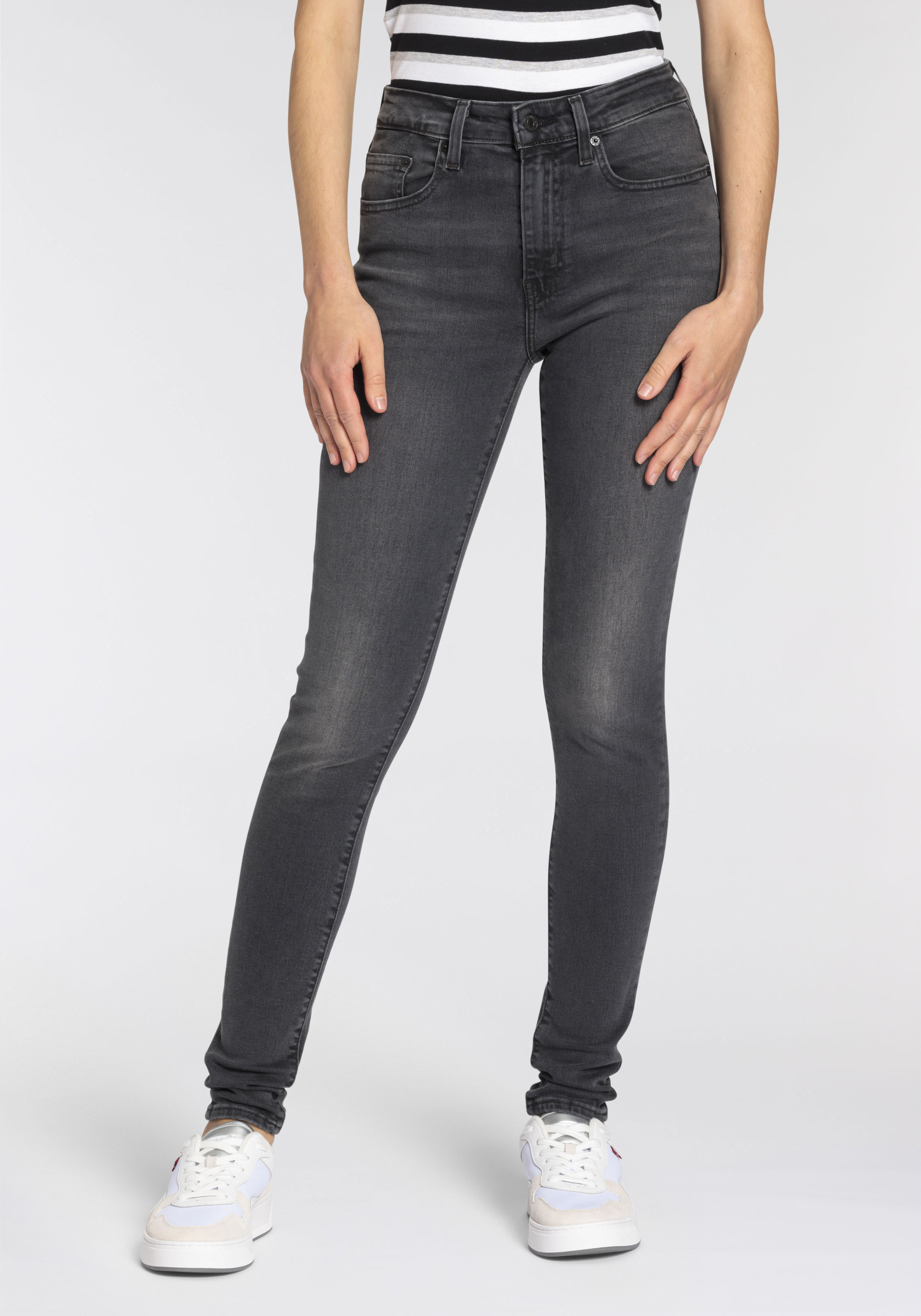 Skinny-fit-Jeans LEVI'S "721 High rise skinny", Damen, Gr. 28, Länge 28, schwarz (schwarz wash), Denim/Jeans, Obermaterial: 85% Baumwolle, 7% Lyocell, 6% Elastomultiester, 2% Elasthan, skinny fit lang, Jeans, mit hohem Bund Image