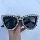 2024 neue Vintage Mode Luxus Cat Eye Diamant Sonnenbrille Frauen Kristall Strass Rahmen Marke