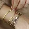 2023 bracciali ispirati classici da donna regali personalizzati per lei gioielli da sposa di compleanno con corona di braccialetti con polsino a Mantra inciso