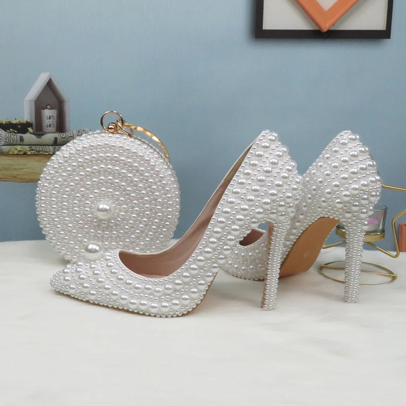 BaoYaFang Weiß Perlen Perle frauen hochzeit schuhe Braut High heels schuhe damen super große größe party kleid schuhe frau Zeigte kappe