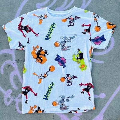 Disney Shirts | 90s Vintage Space Jam Looney Tunes Vs Monstars Collab Print T-Shirt Size Large | Color: White | Size: L