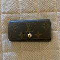 Louis Vuitton Accessories | Authentic Louis Vuitton Pre Owned Monogram 4 Key Holder | Color: Brown/Tan | Size: Os