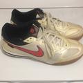 Nike Shoes | Nike Air Gato Ii Indoor Football Shoes Street Soccer Shoes Pearl White Euc | Color: Red/White | Size: 11.5