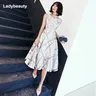 Ladybeauty Neue Ankunft Luxus Scoop kragen ärmelloses Stickerei Zipper Cocktail Kleider A-linie Tee