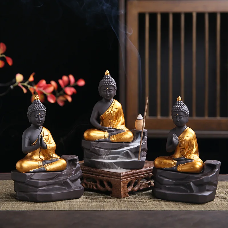 Nah östlicher goldener Shakyamuni Buddha Reflux Weihrauch ofen-dekorativer Schmelzofen Buddha Statue Weihrauch ofen Kunst handwerk Image