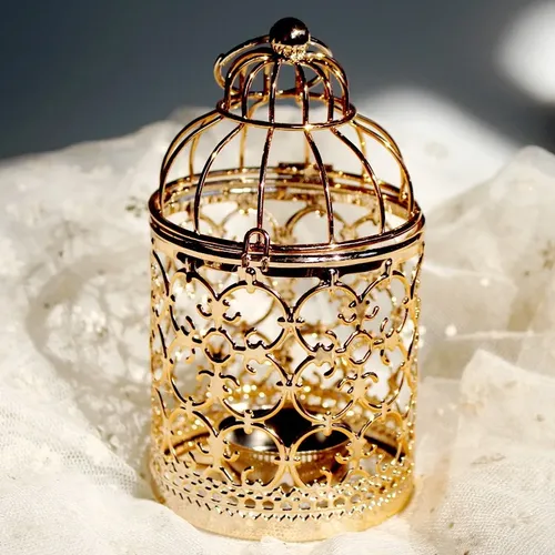 Ins Eisen hohlen Kerzenhalter Wandbehang Vogelkäfig dekorative Kerze goldenen Halter für Home Table
