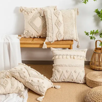 Beige getufteter Kissenbezug mit Fransen, Wabi-Sabi-Baumwolle und Leinen, dekorative Kissen für Image