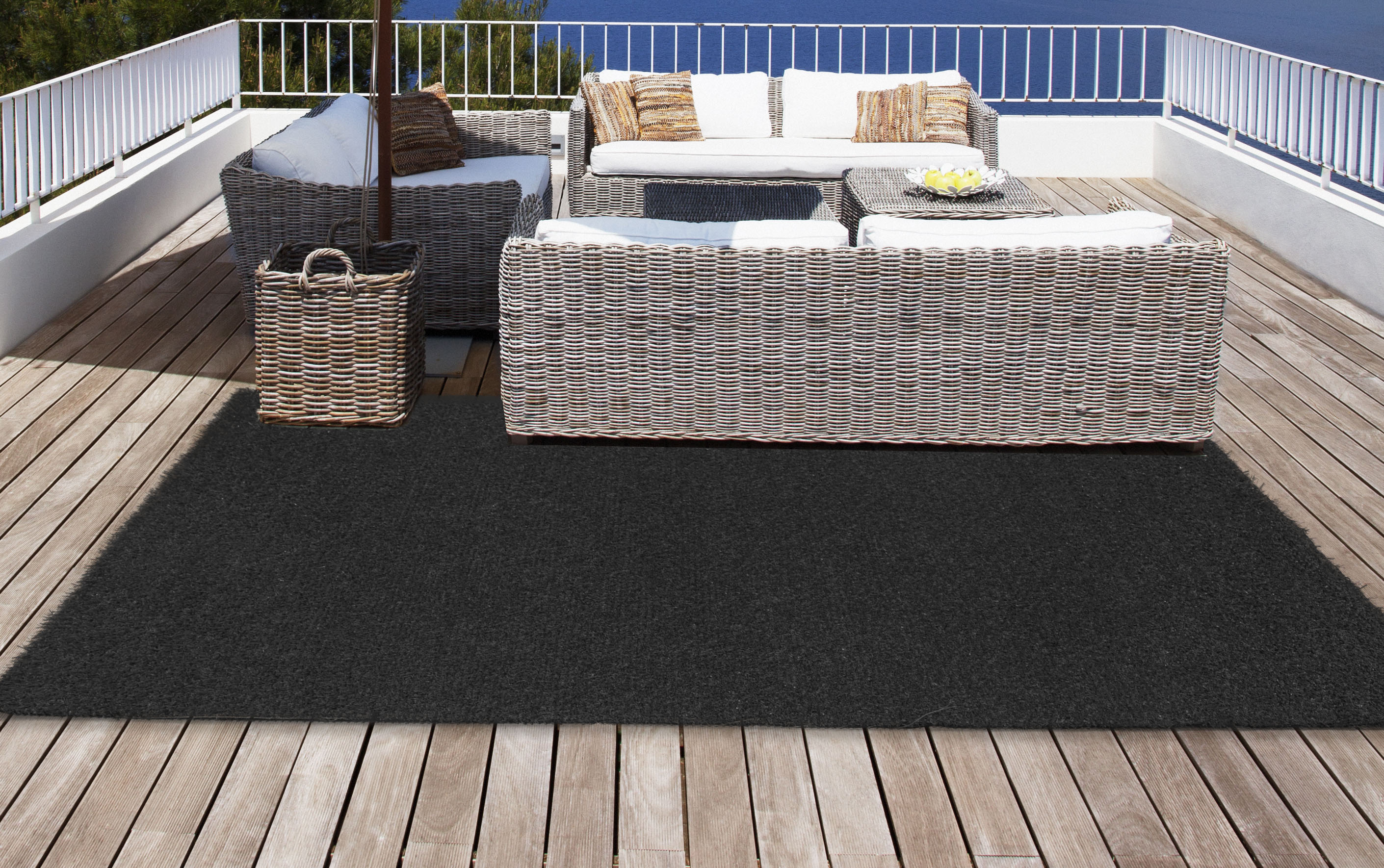 Kunstrasen ANDIAMO "Black", schwarz, B:200cm H:15mm L:300cm, Obermaterial: 100% Polyethylen, Teppiche, Wetterfest, Balkon geeignet, integrierte Drainage, Garten, Terrasse