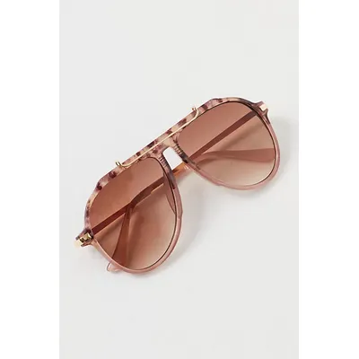 Ventura Oversized Aviator Sunglasses at Free People in Tort Lavender