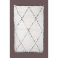 White Beni Ourain Rug - Handwoven Moroccan Wool Rug (4.3 ft x 2.7 ft / 130 cm x 82 cm)