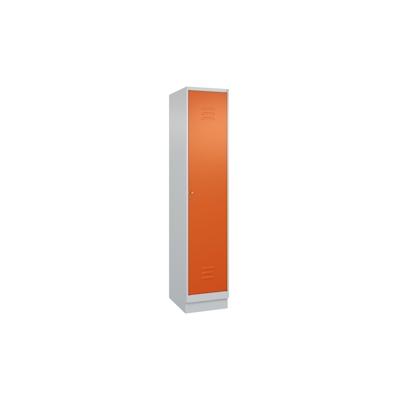 C+P Spind Classic PLUS, Sockel, 1 Abteil, HxBxT 195x40x50cm, Zylinderschloss, Hellgrau/Reinorange von PROREGAL Image