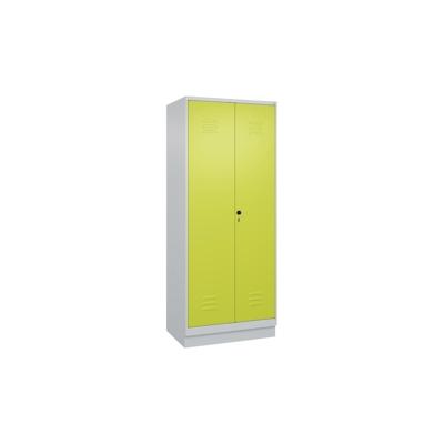 C+P Doppel-Spind Classic PLUS, Sockel, 2 Abteile, HxBxT 195x80x50cm, Sicherheitsdrehriegel, Hellgrau/Viridingrün von PROREGAL Image