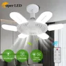 Ventilatore da soffitto con lampadina distribuita intorno alla lampada a LED a foglia per alleviare