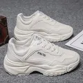 Chunky Sneakers moda uomo scarpe marca bianco scarpe Casual maschili piattaforma autunnale scarpe