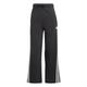 Adidas Sportswear Hose "Future Icons 3-Streifen" Damen, Gr. XS, Baumwolle, Diese weiche ist teilweise aus einem Mix recycelten und erneuerbaren Materialien hergestellt.