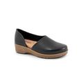 Wide Width Women's Addie Casual Flat by SoftWalk in Black (Size 7 W)