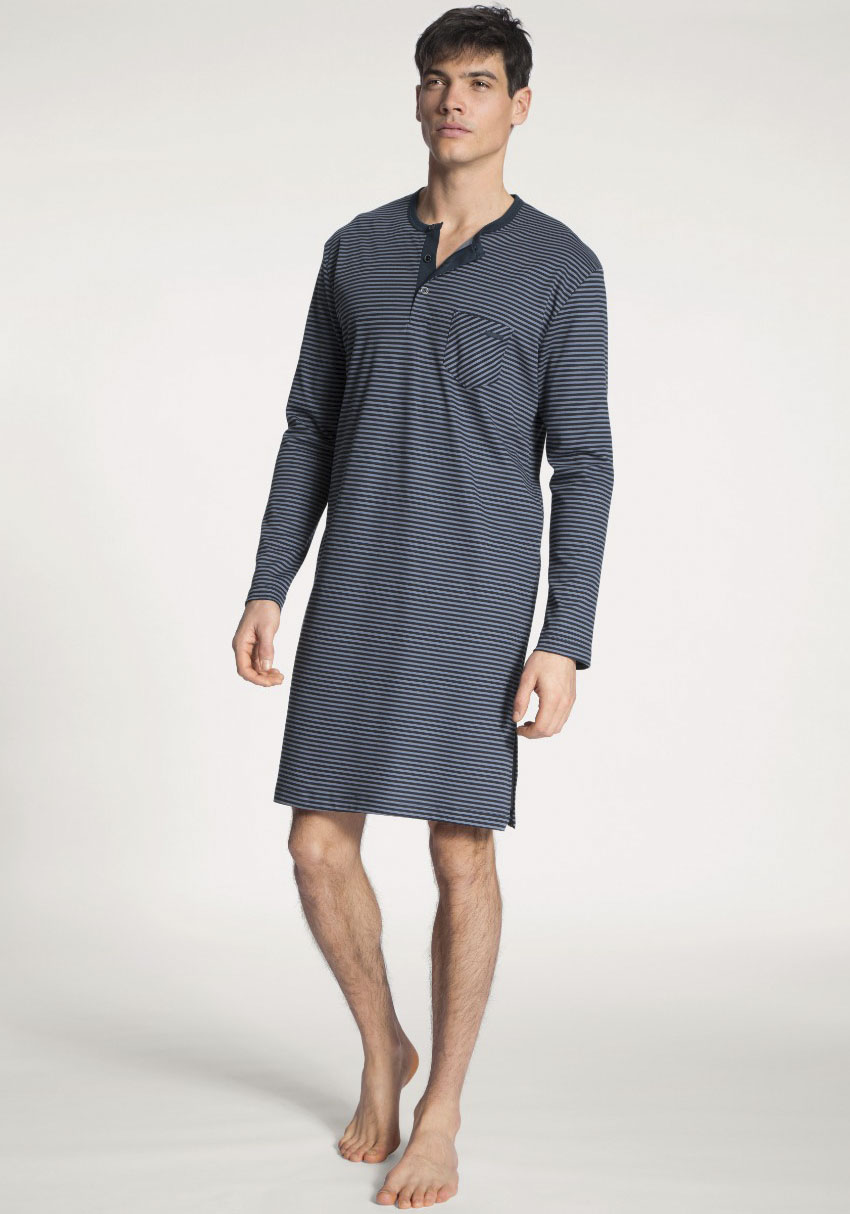 Nachthemd CALIDA "Relax Streamline", Herren, Gr. XXL (58/60), N-Gr, blau (schwarz sapphire), Interlock, Obermaterial: 100% Baumwolle, gestreift, normal kniefrei, Rundhals, Kleider, seitliche Schlitze, Interlock-Qualität, Langarm, Knopfleiste Image