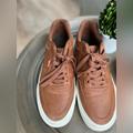 Levi's Shoes | Levis Munro Low Top Sneaker. Faux Leather. Brown. | Color: Brown | Size: 9.5