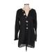 Vince Camuto Casual Dress - Shift Plunge Long sleeves: Black Print Dresses - Women's Size Small