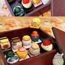 Jouets de boîte ennemi pour enfants Octopus Sushi Japan Addiction Blind Bag Caja Ciega Kawaii