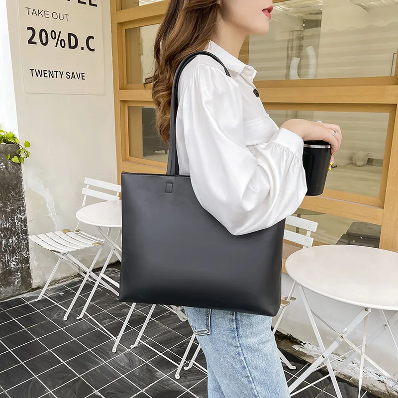Sac fourre-tout de mode femmes grande capacité Simple femmes sacs à main banlieue décontracté tout-en-un sac à bandoulière Bolso Bandolera Mujer 2025