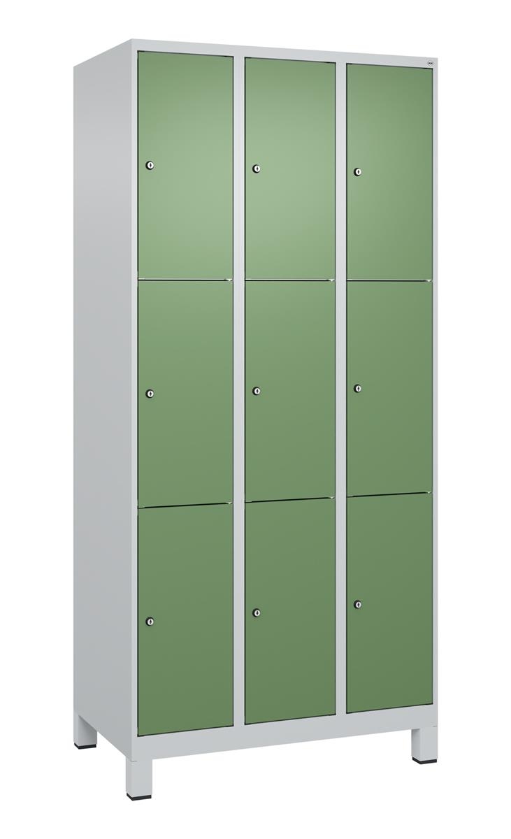 C+P Schließfachschrank Classic PLUS, Füße, 3 Abteile, 1950x900x500mm, 7035/6011 Image