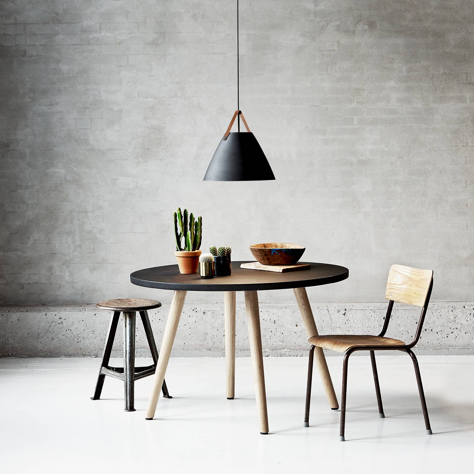 DFTP by Nordlux Hängelampe Strap, dimmbar, schwarz, für Wohn- / Esszimmer, Metall, Skandinavisch, Pendelleuchte