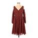 Disney Casual Dress - A-Line V Neck 3/4 sleeves: Red Dresses - Women's Size Small