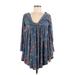 Free People Casual Dress - A-Line Scoop Neck Long sleeves: Blue Floral Dresses - Women's Size Small