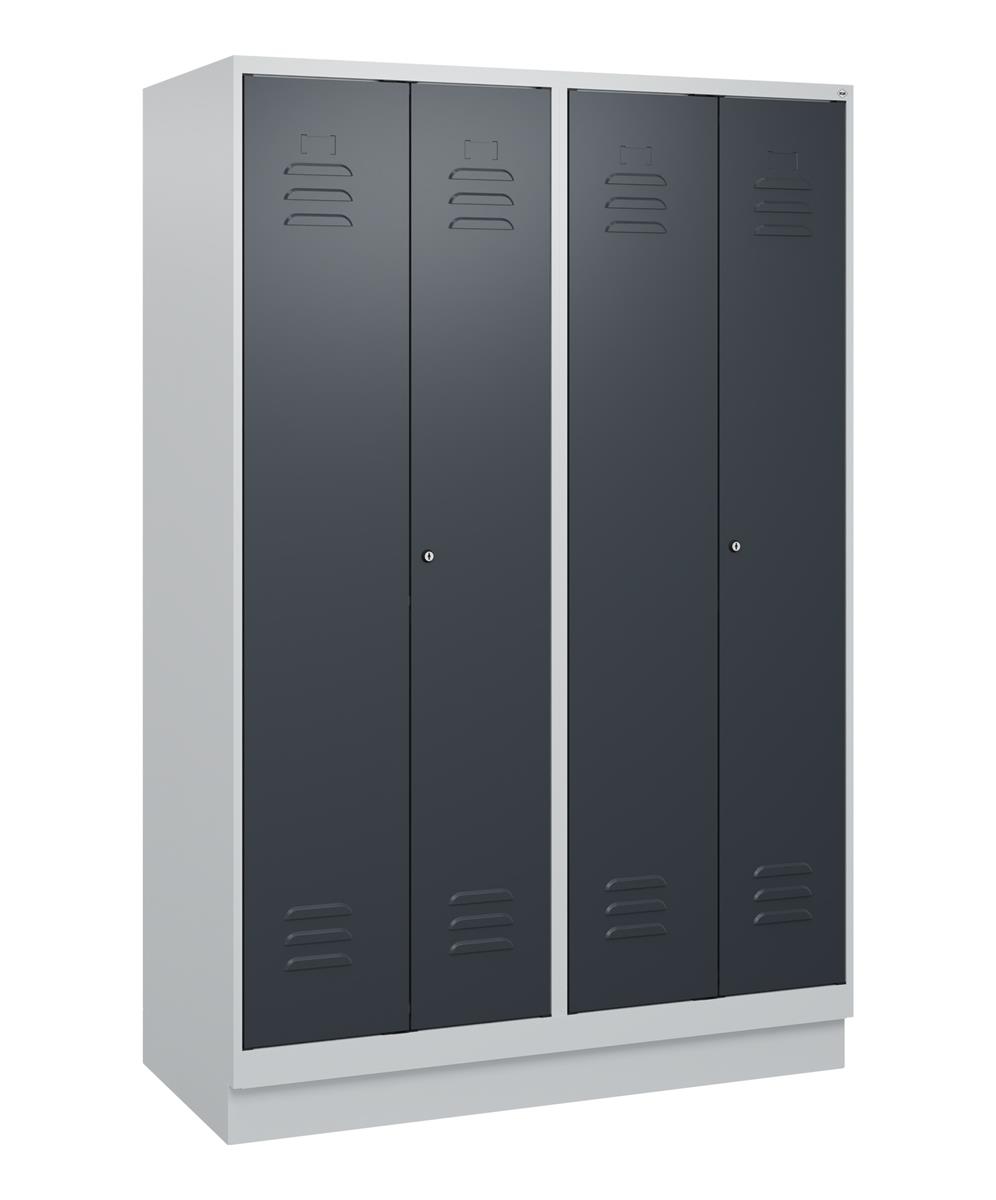 C+P Schwarz-Weiß-Spind Classic PLUS, Sockel, 4 Abteile, 1800x1200x500mm, 7035/70 Image
