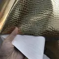Tissu en cuir PU avec motif crocodile miroir drapeau en métal doré matériel de couture vêtements