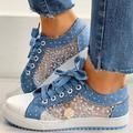charmantes baskets à lacets bleues avec détail en dentelle florale - chaussures pour femmes élégantes avec des accents à pois, parfaites pour les sorties décontractées