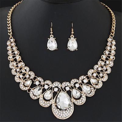 Fashion Exaggerated Water Drop Gem Diamond Pendant Necklace Earrings 2 Piece Set Wedding Bride Flash Diamond Crystal Temperament Necklace Jewelry Color Diamond Water Drop Two Piece Set