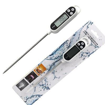 Accurately Measure Food Temperature Instantly with this Digital Meat Thermometer - Perfect for Cooking, Grilling, and Deep Frying