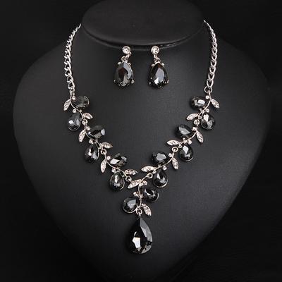 Bridal Jewelry Sets 1 set Crystal Rhinestone Alloy 1 Necklace Earrings Women's Statement Colorful Cute Fancy Flower irregular Jewelry Set For Party Wedding