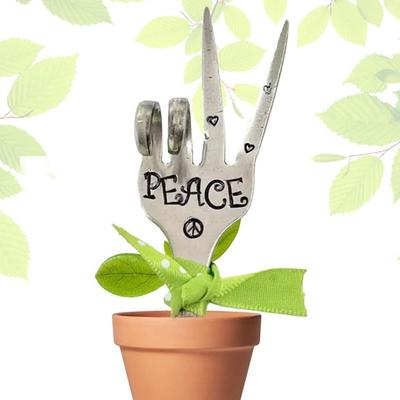 Garden Marker Friendship Gift, Silver Stamped Spoon Plant Markers, Silver Plate Stamped Spoon Garden Markers, Garden Art Marker, Plant Lover Garden Decoration