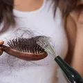 Peigne de brosse à cheveux en plastique nettoyeur de brosse à cheveux manche en plastique