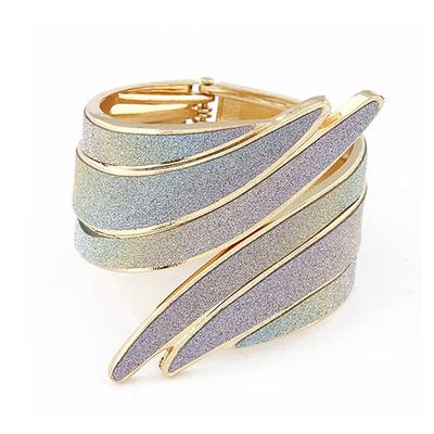 Women's Cuff Bracelet Retro Fashion Wings Fashion Statement Simple Elegant Holiday Alloy Bracelet Jewelry 1# / 2# / White For Party Evening Holiday Date Beach Festival