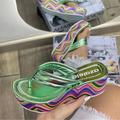Per donna Pantofole Ciabatte Infradito Sandali con plateau Infradito Pantofole da esterno Esterno Spiaggia Estate Zeppa Elegante Informale minimalismo PU Mocassino Argento Rosa Verde Chiaro