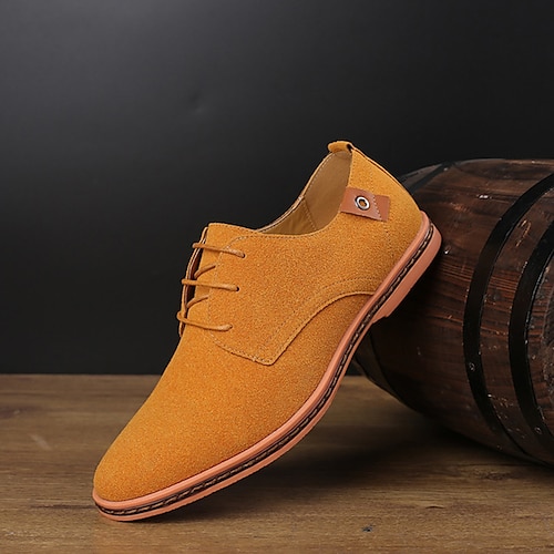 scarpe oxford stringate in pelle scamosciata verde da uomo con dettagli color cuoio, eleganti scarpe casual eleganti per ufficio ed eventi formali