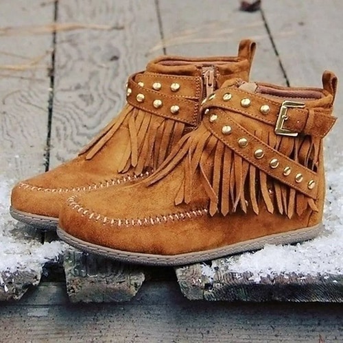 braune Damenstiefeletten aus Wildlederimitat mit Fransen - Boho-Stil mit Nietenriemen und seitlichem Reißverschluss für lässige Herbstmode Image