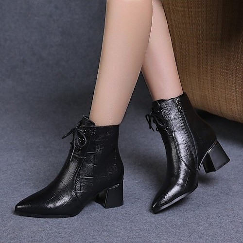 Damen Stiefeletten aus Kunstleder mit spitzer Spitze, Blockabsatz und seitlichem Reißverschluss – elegante Schnürstiefelette fürs Büro, Herbstoutfits und die Abendgarderobe