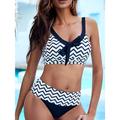 Gestreiftes, geometrisches Bikini-Set mit U-Ausschnitt